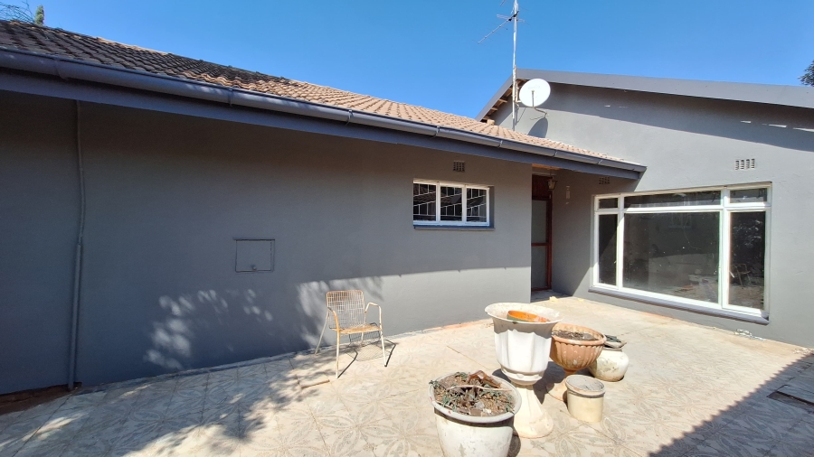 4 Bedroom Property for Sale in Riebeeckstad Free State